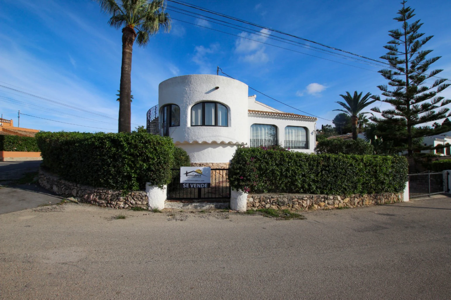 Javea: Charmante hoekwoning met 4 slaapkamers