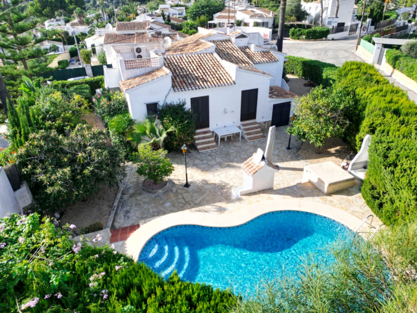 Javea: Charmante hoekwoning met 4 slaapkamers