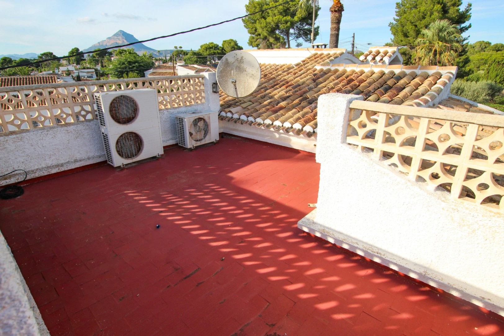 Javea: Charmante hoekwoning met 4 slaapkamers