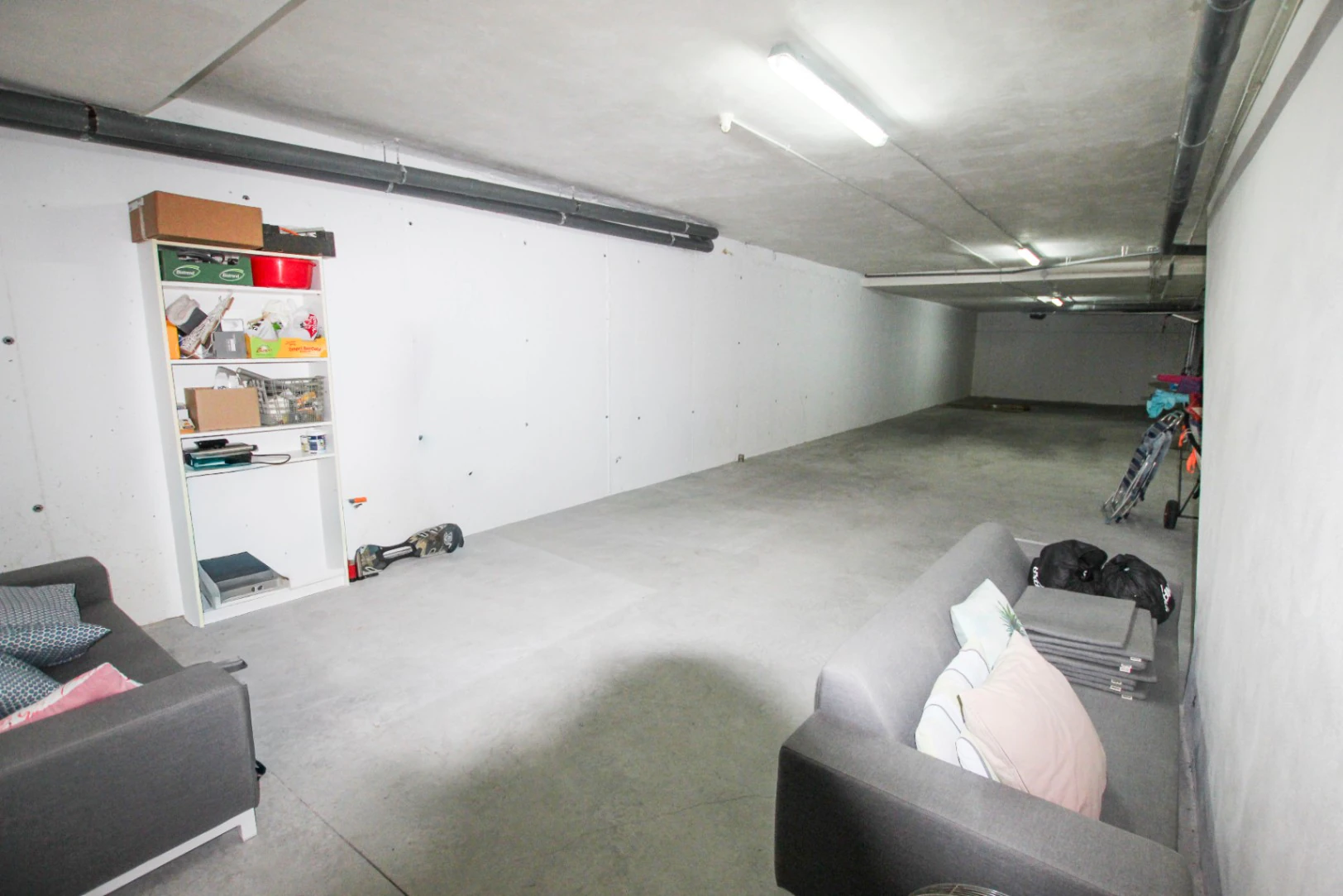 Albir: Moderne hoekwoning met veel licht op wandelafstand van het centrum