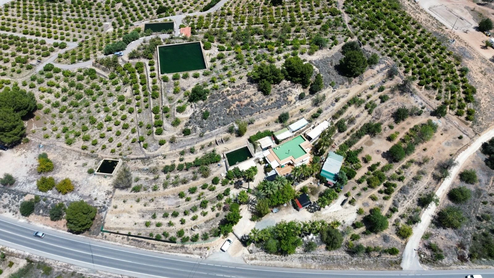 Villa à La Nucia avec un grand terrain.