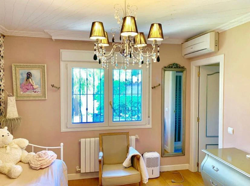 Villa méditerranéenne élégante avec vues panoramiques à Galera Palmeras, Altea