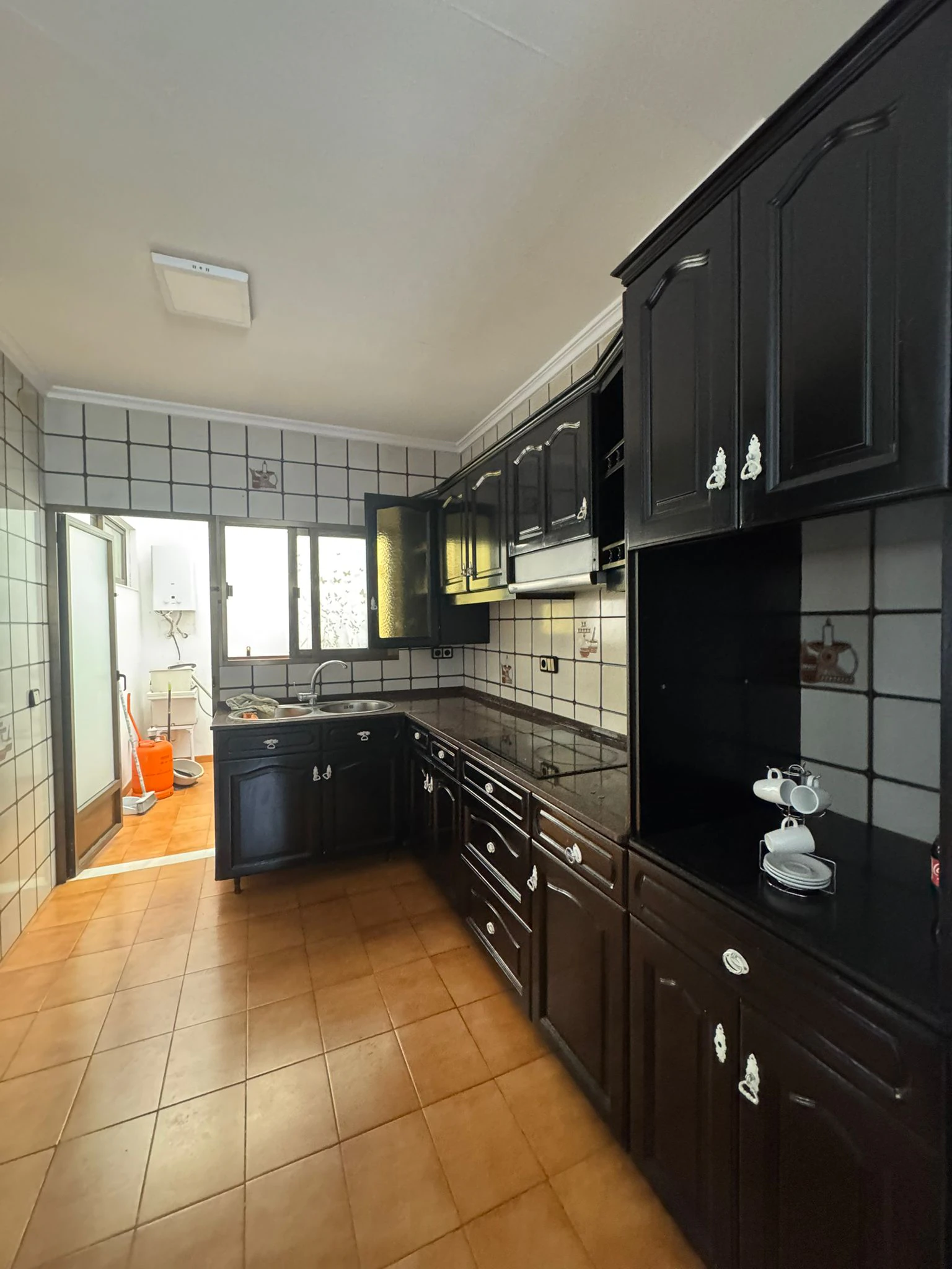 Appartement spacieux à Altea, situé rue La Mar.