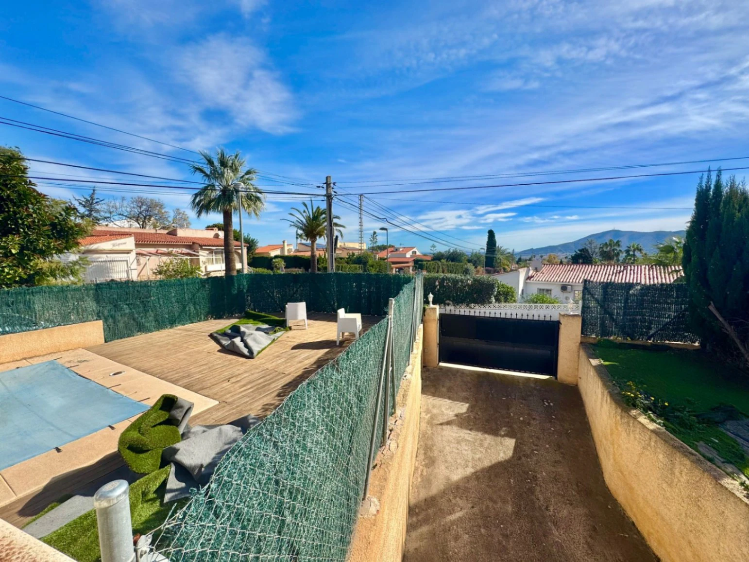 Villa in La Nucía met uitzicht op zee en bergen!