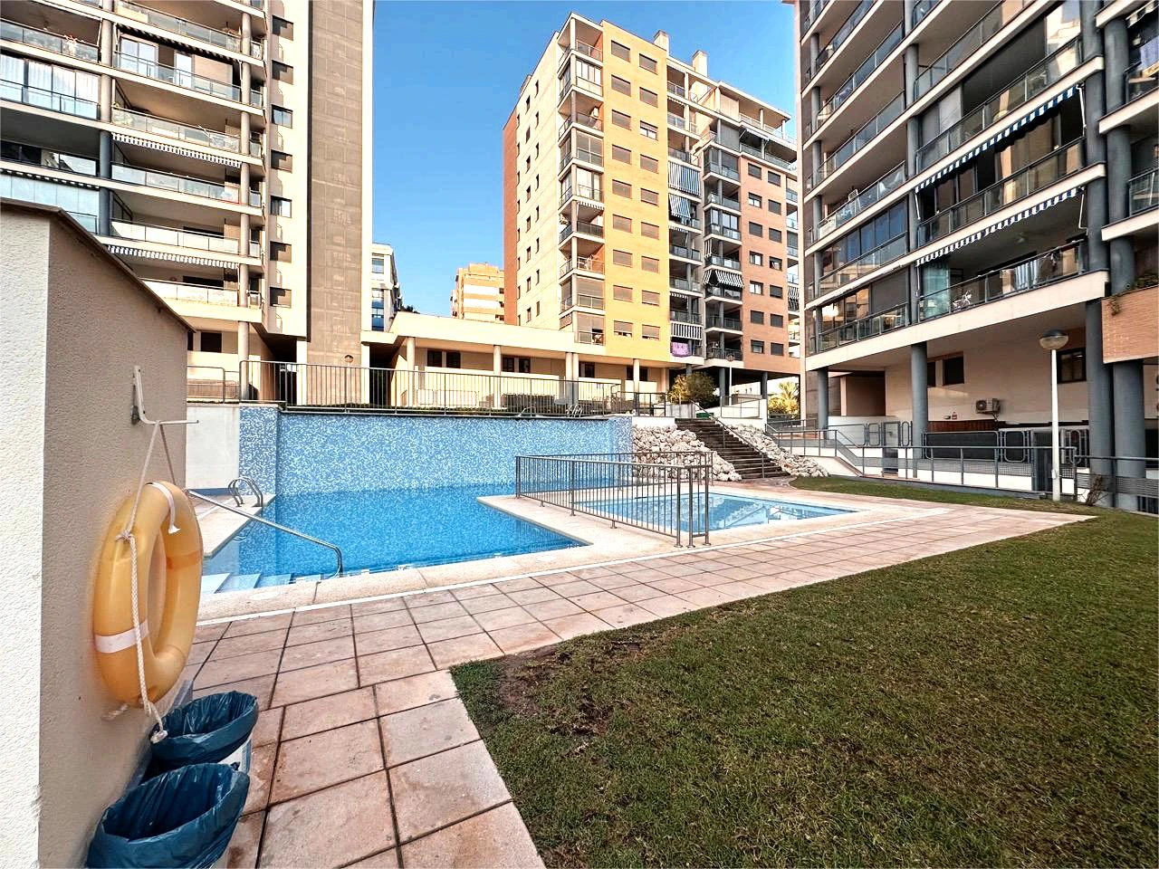 Appartement met uitzicht op zee Cala Villajoyosa urb Tamarindo 2 slaapkamers