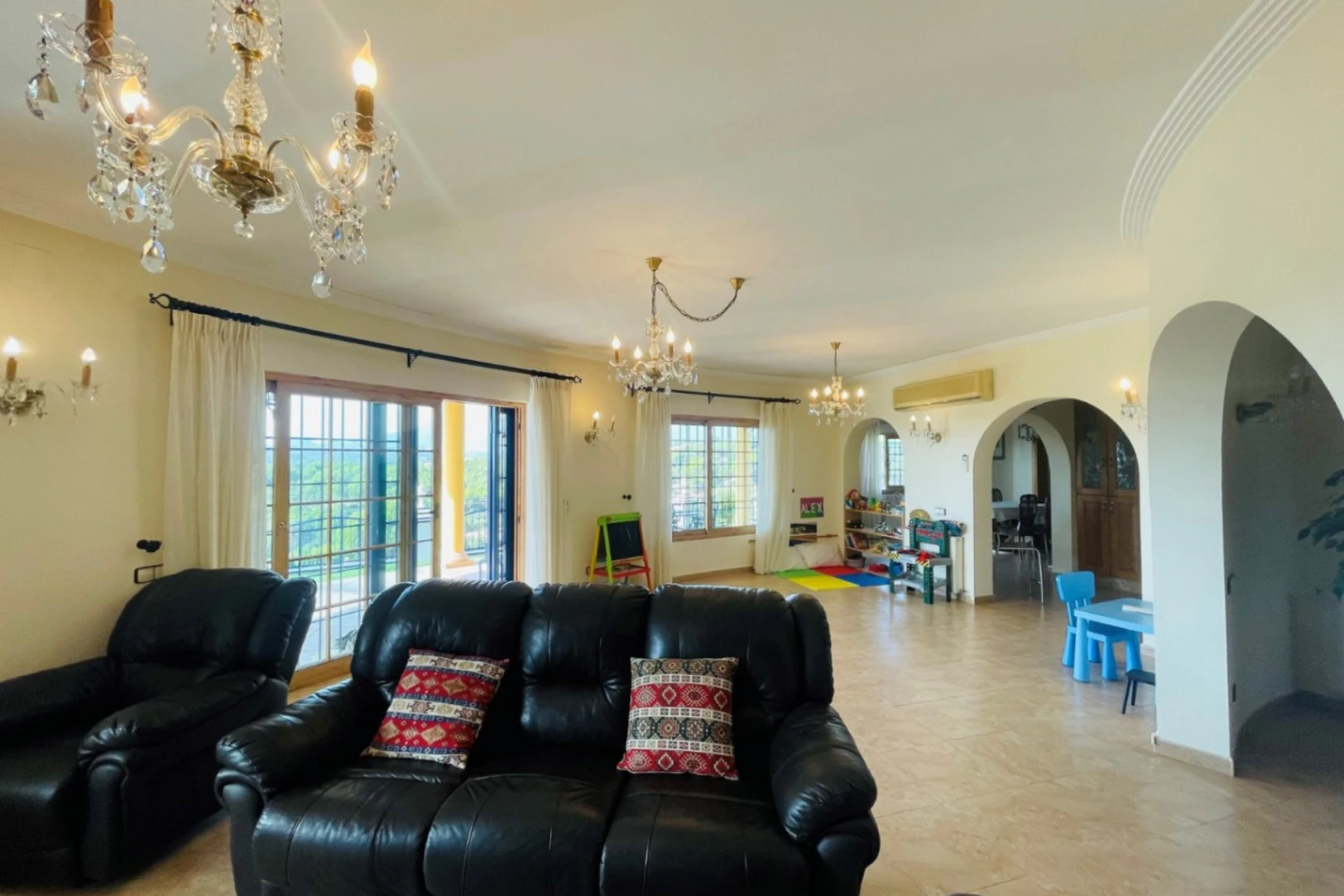 Villa à la vente à Altea La Vieja, Alicante