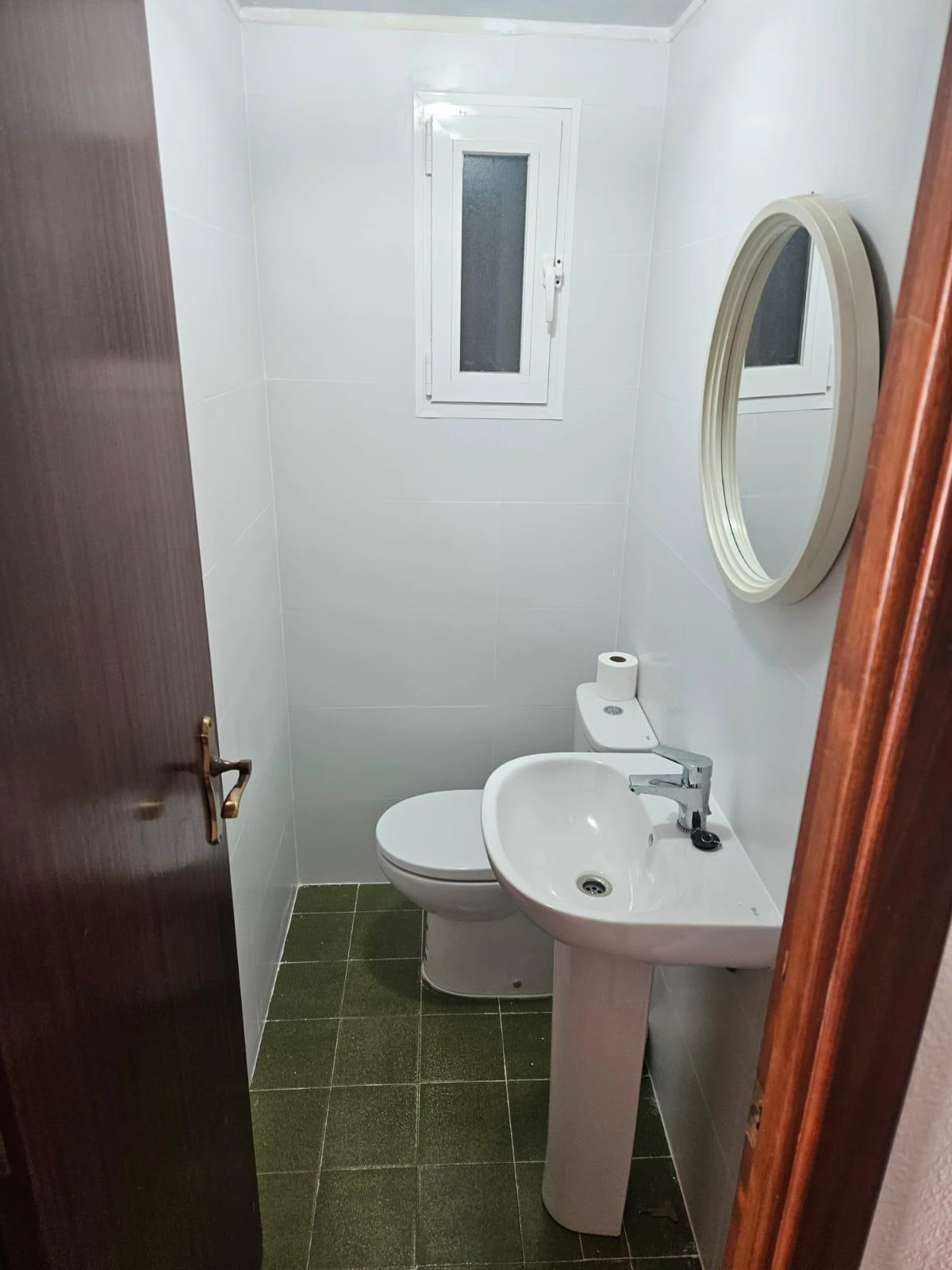 Ruim appartement aan de Derramadorstraat.