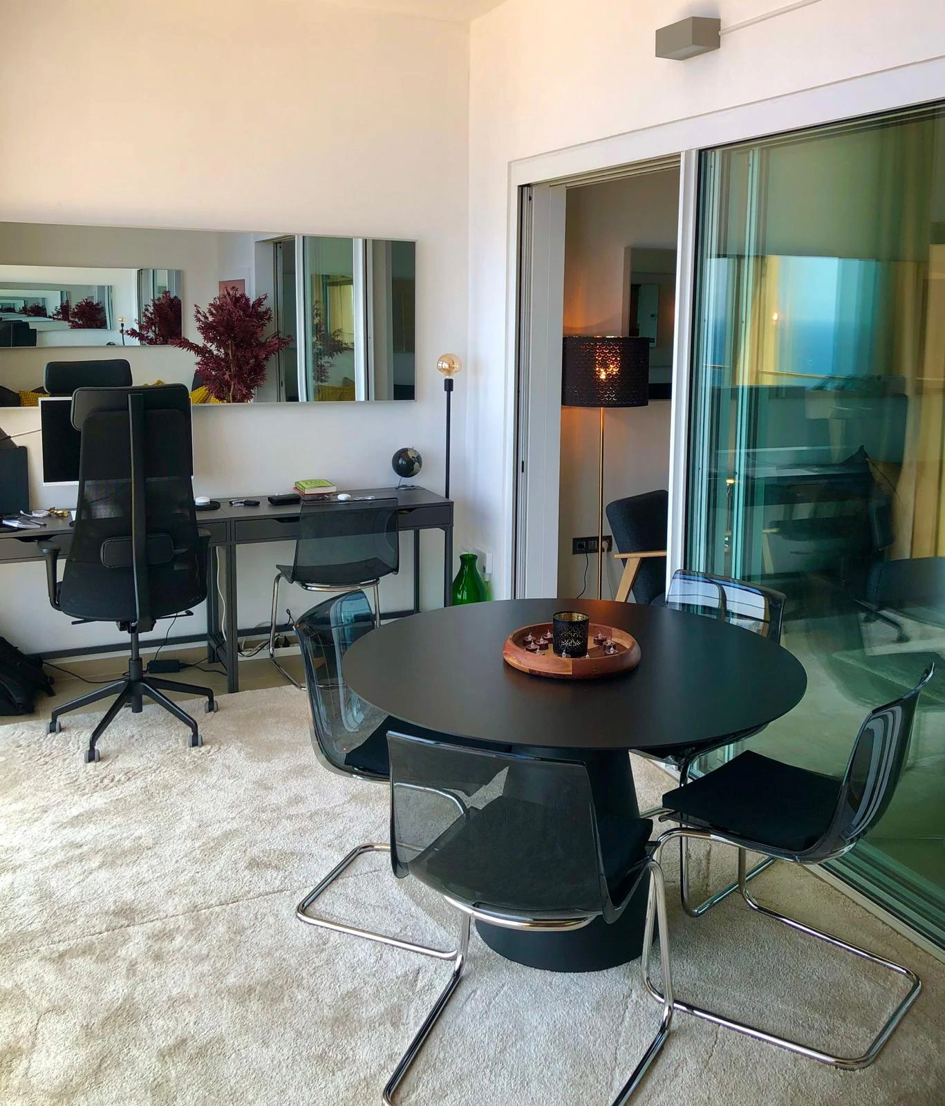 Indrukwekkend appartement met uitzicht op zee, urb Intempo, hoge verdieping
