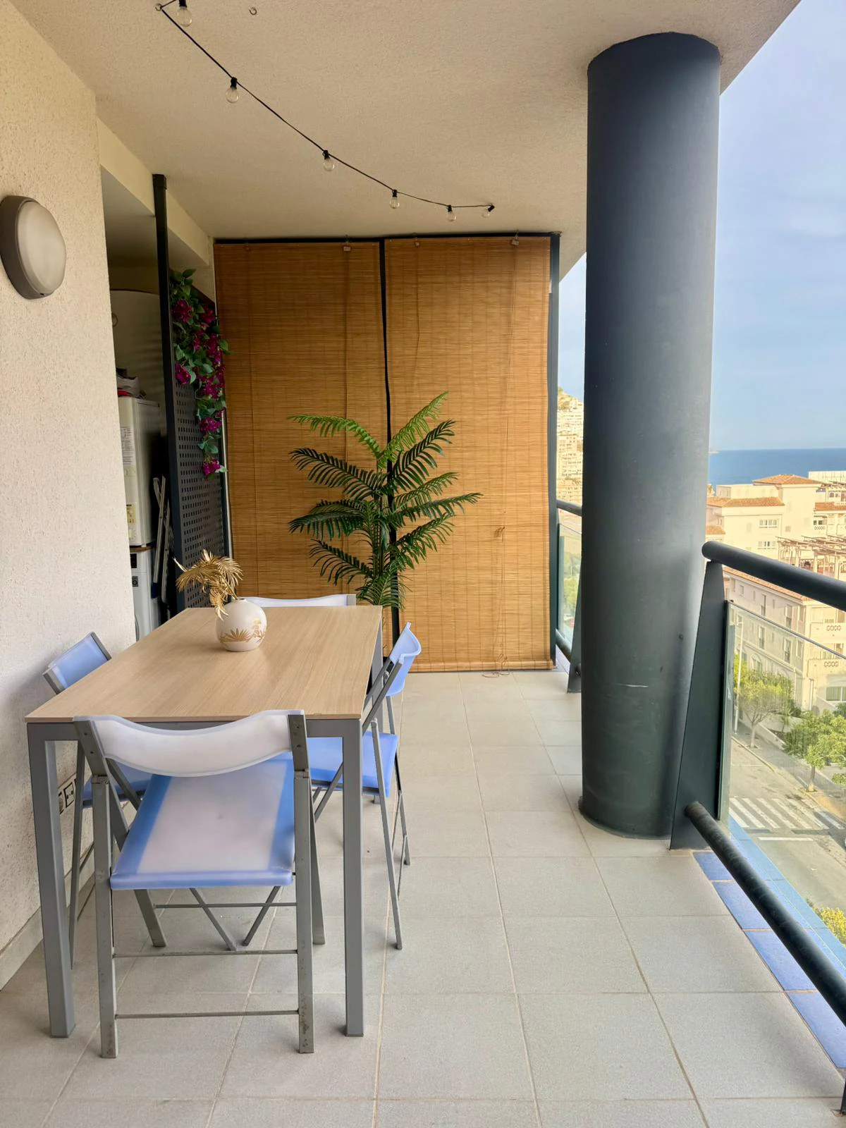 Appartement met uitzicht op zee Cala Villajoyosa urb Tamarindo 2 slaapkamers