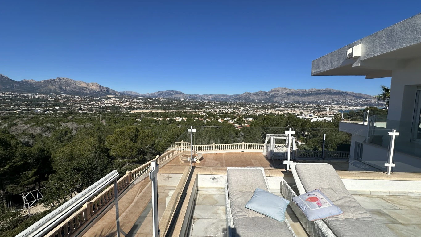 Villa te verkoop in Albir