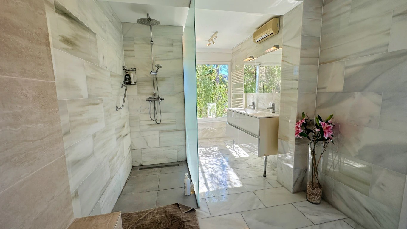 Villa te verkoop in Albir