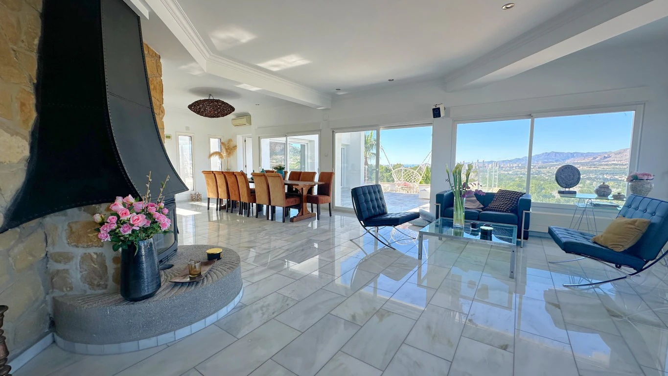 Villa te verkoop in Albir