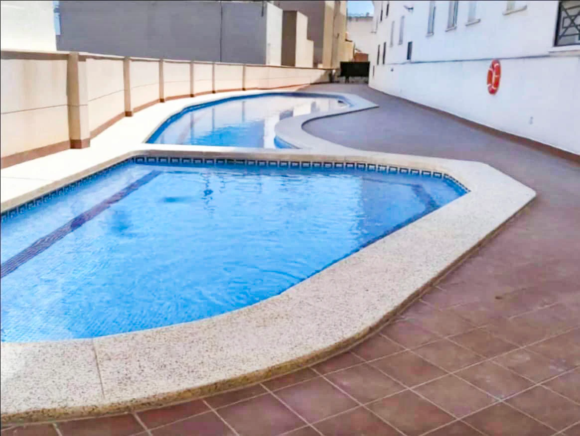 Calpe: 3 bedroom apartment within walking distance of the sea