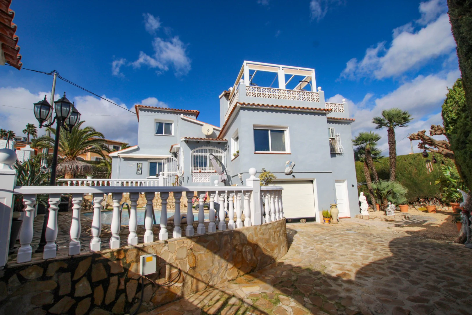 Calpe : Magnifique villa avec vue panoramique sur la mer et le Peñón de Ifach.