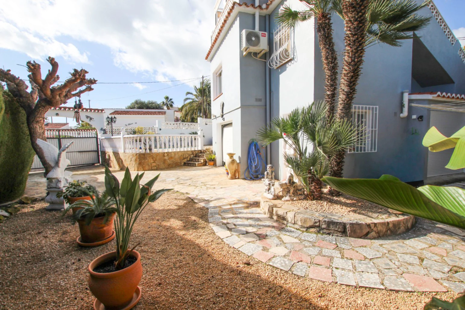 Calpe : Magnifique villa avec vue panoramique sur la mer et le Peñón de Ifach.
