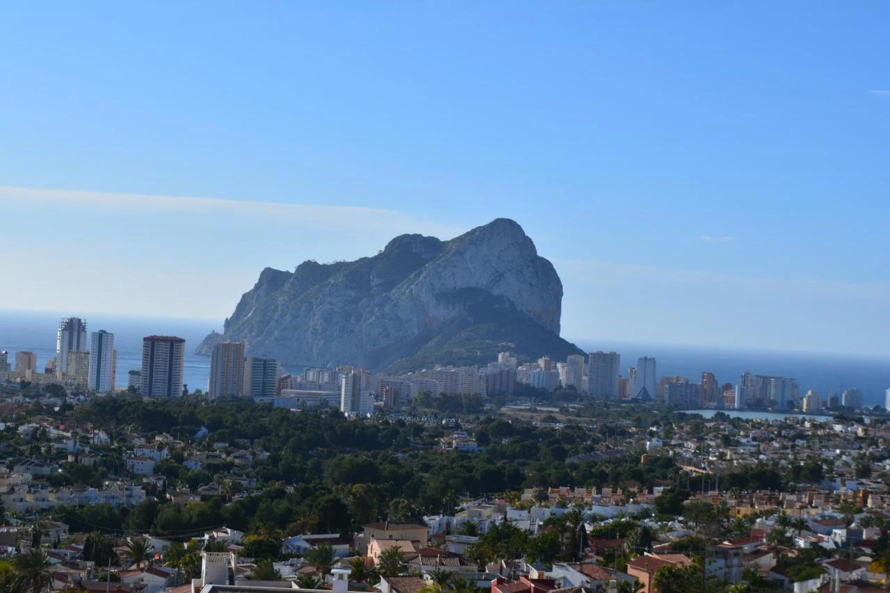 Calpe: apartamento de 2 habitaciones con vistas impresionantes