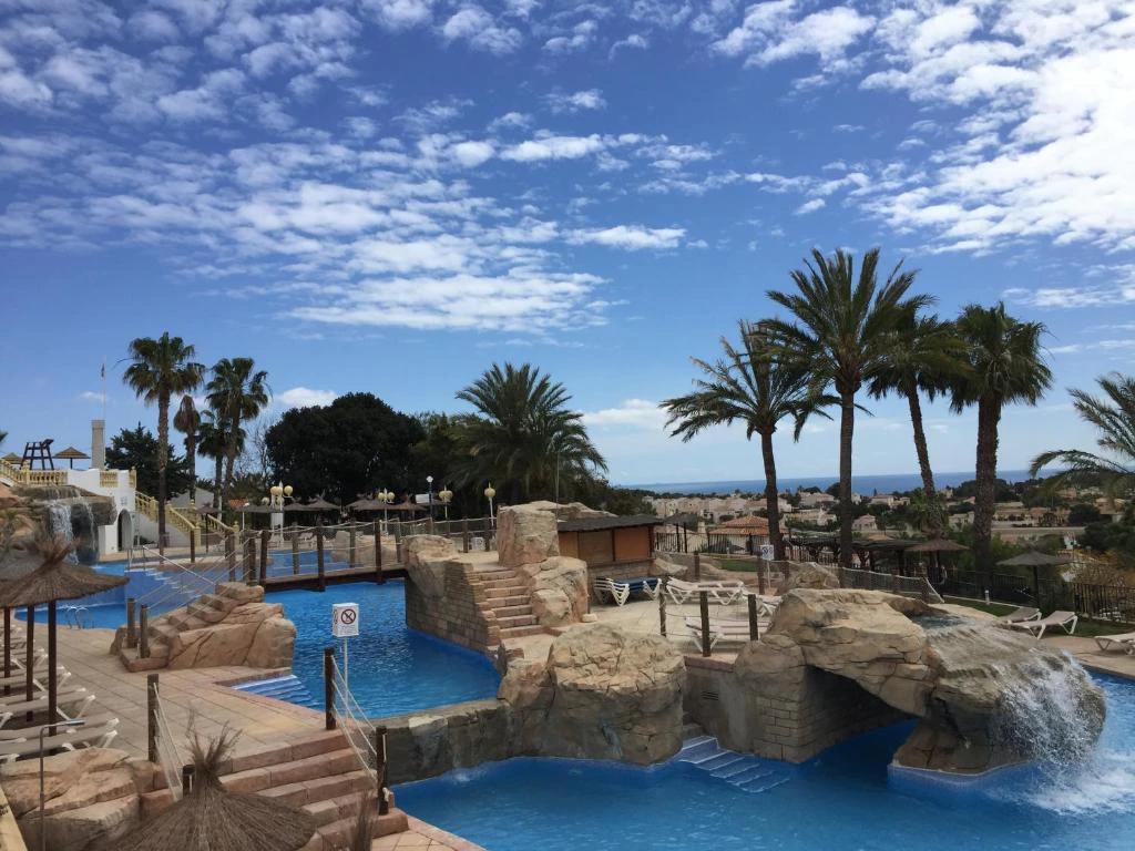 Calpe: apartamento de 2 dormitorios con solarium