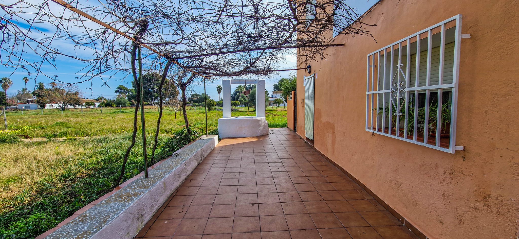 Casa de campo pareada cerca del mar y 3km de Denia