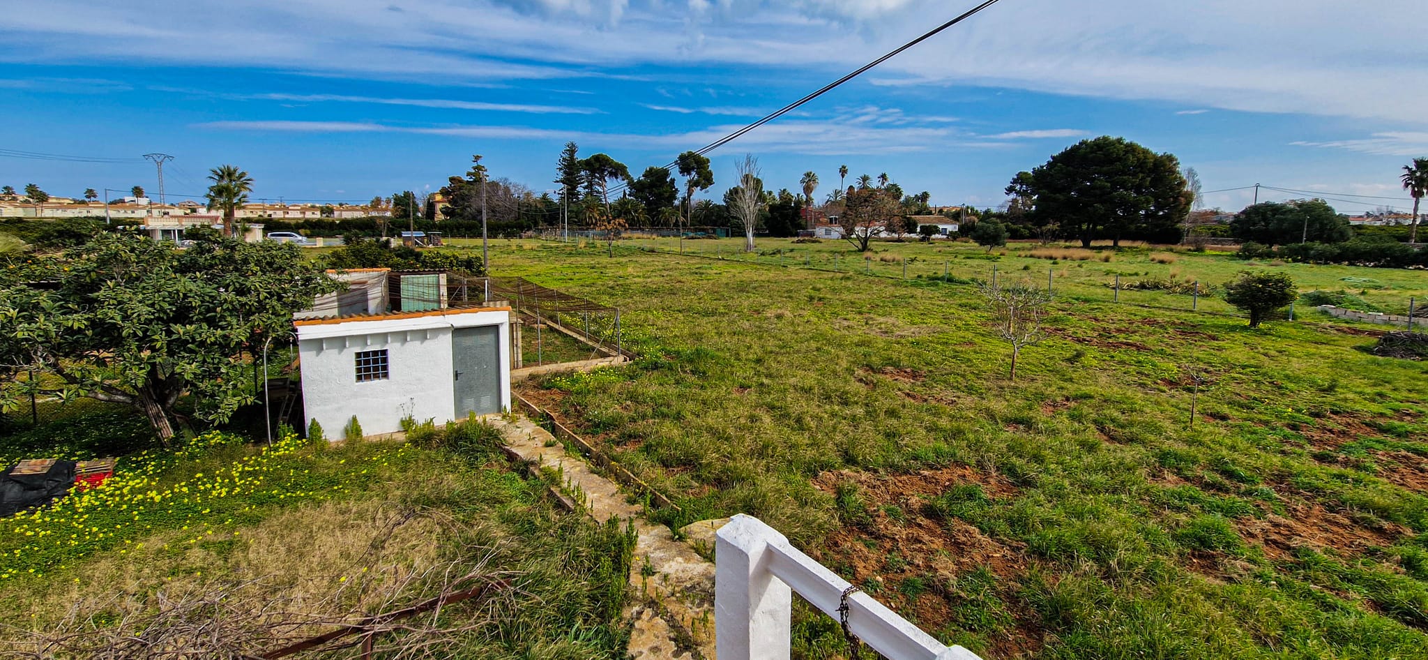 Casa de campo pareada cerca del mar y 3km de Denia