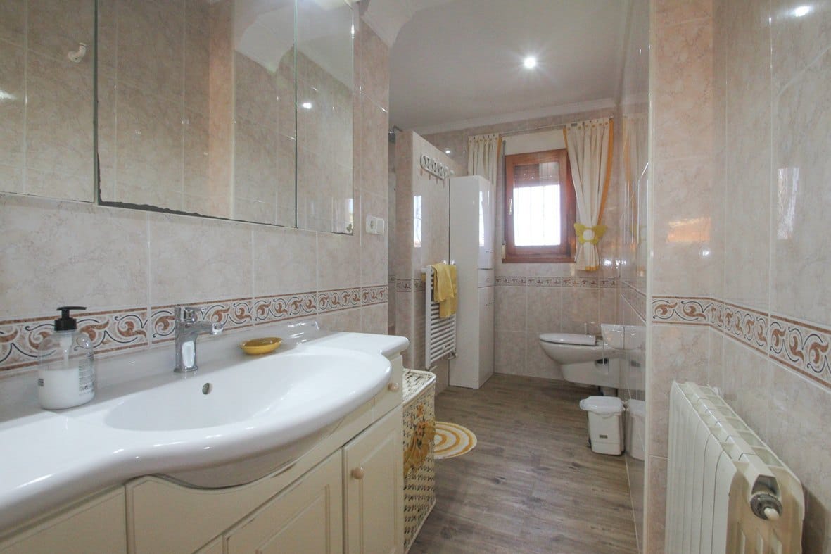 Magnifico chalet pareado en Denia