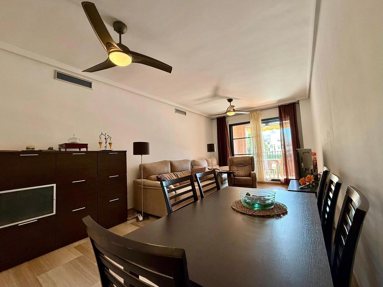 Apartamento en Denia de tres dormitorios en zona Miguel Hernandez