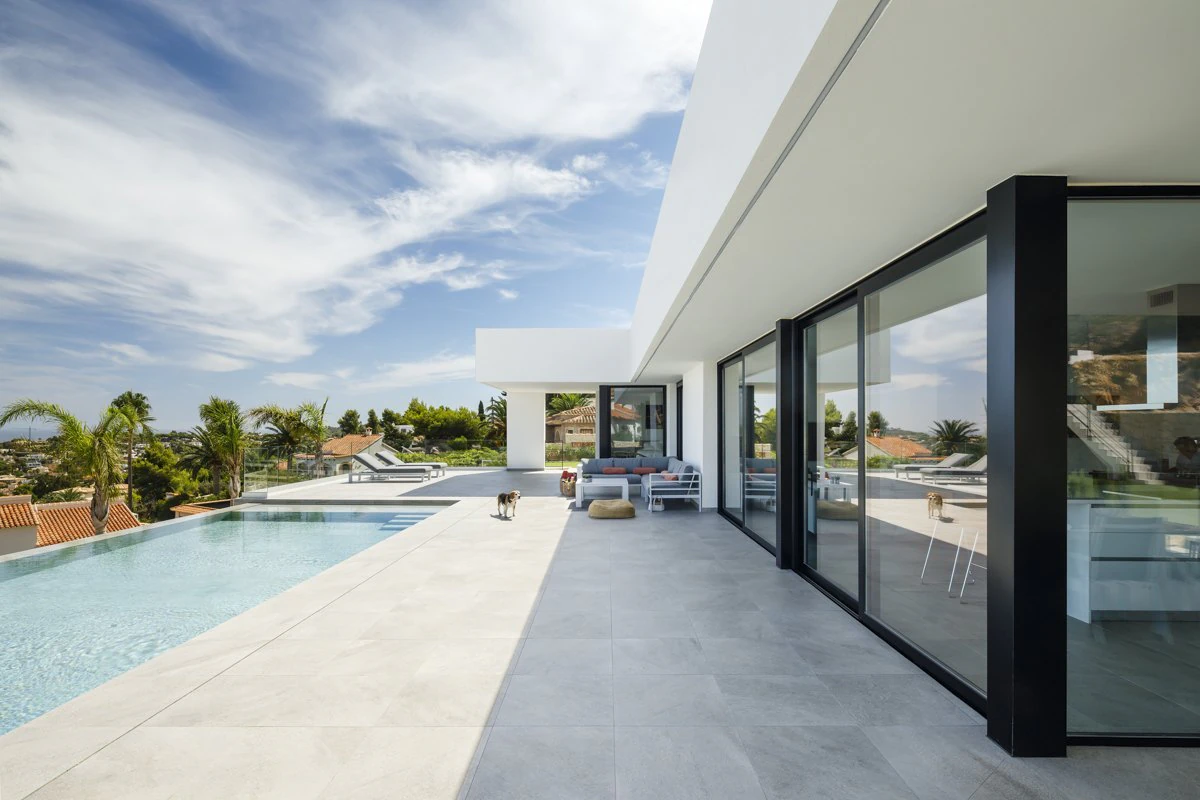 Maison moderne avec vue sur la mer à Denia
