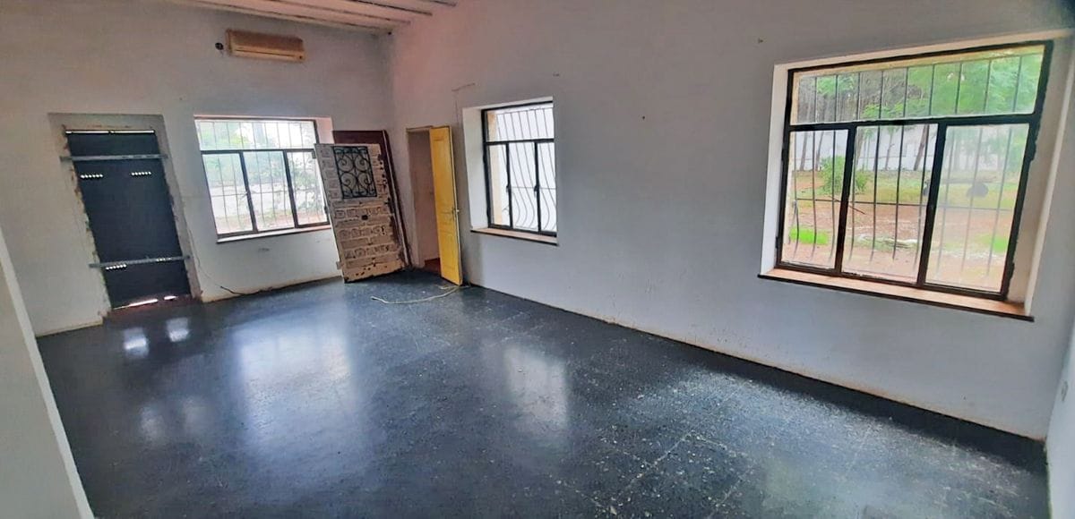 Villa en venta en Denia