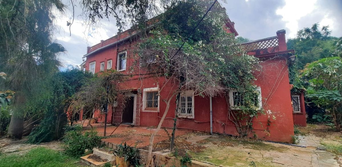 Villa en venta en Denia