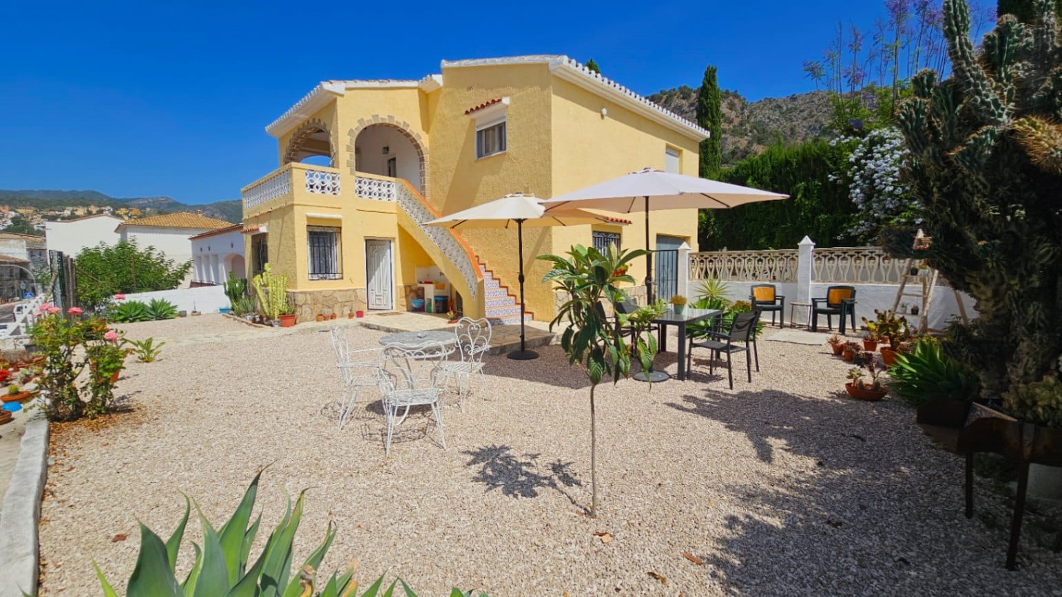 Villa en Adsubia con espectaculares vistas
