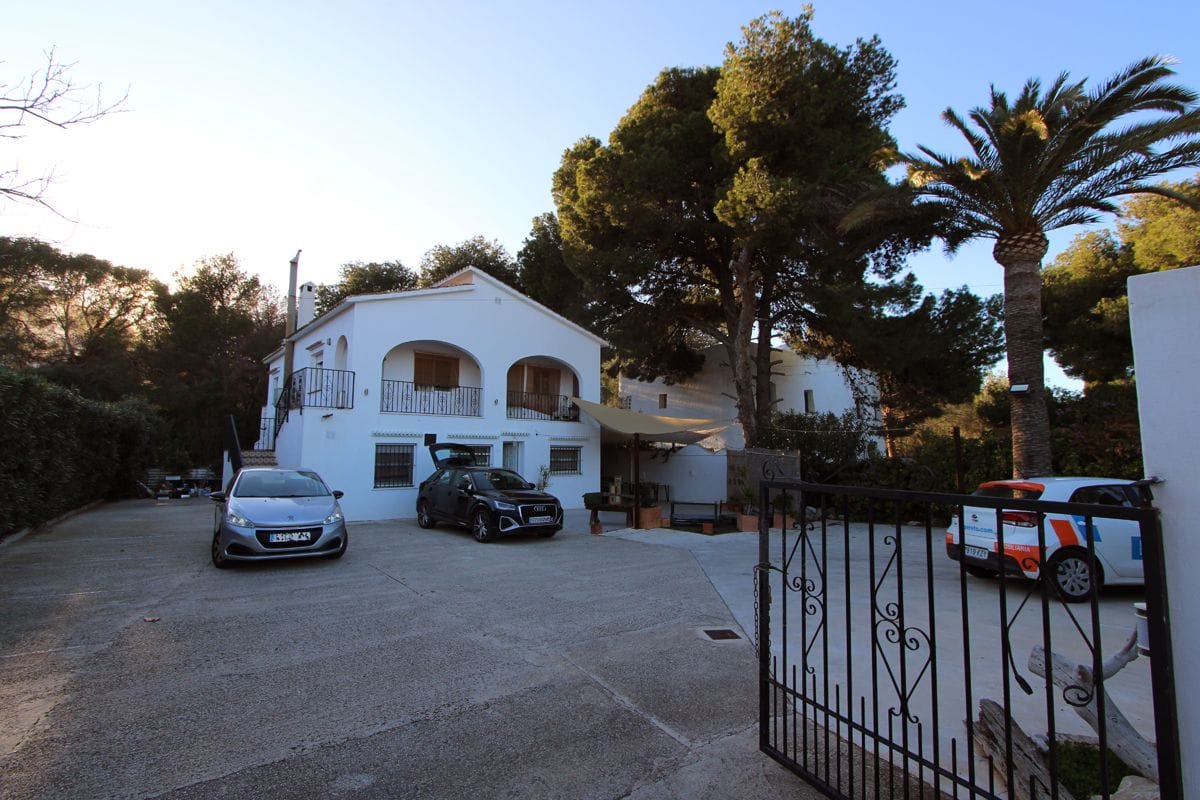 Villa en venta en Denia