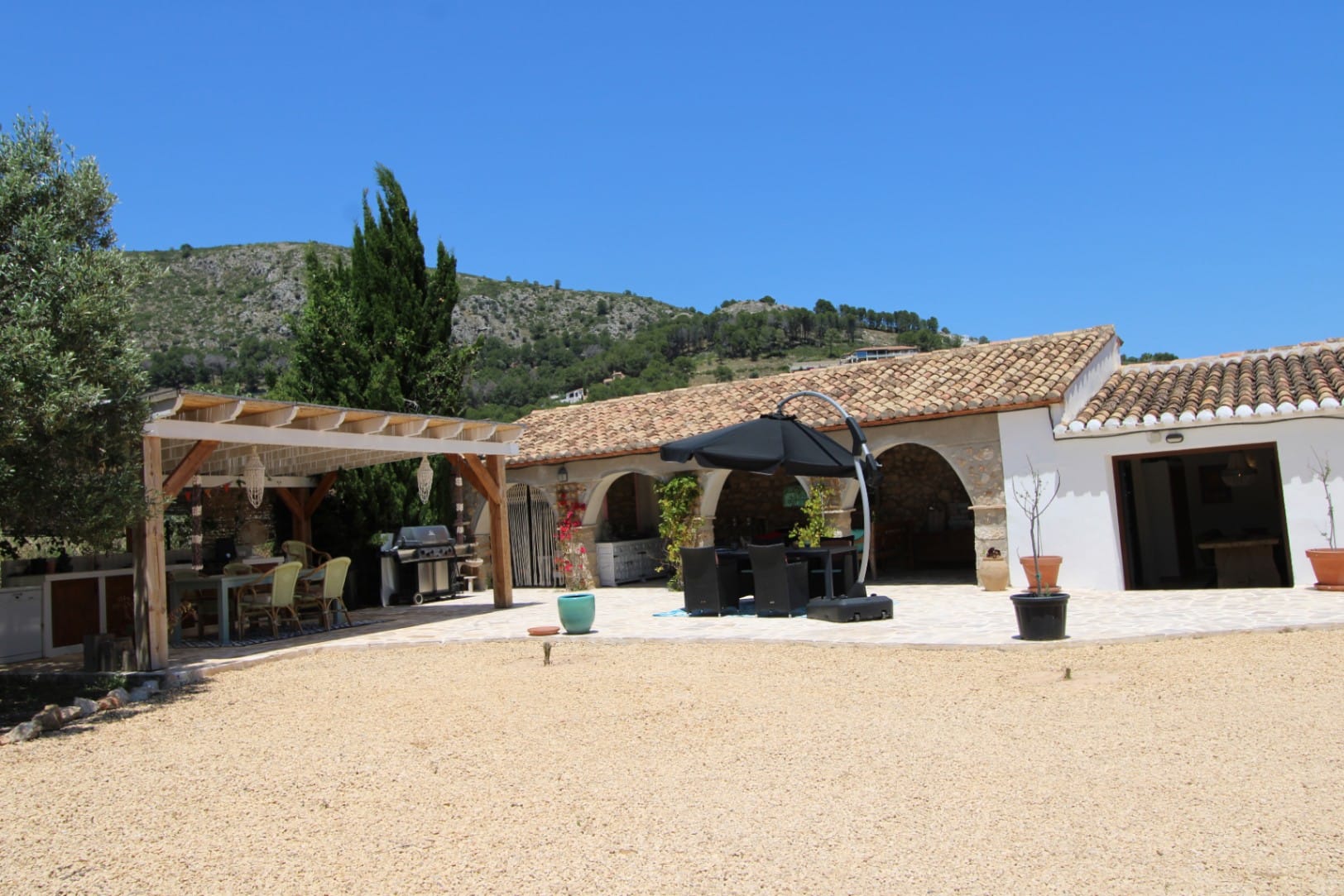 Villa en venta en Alcalalí