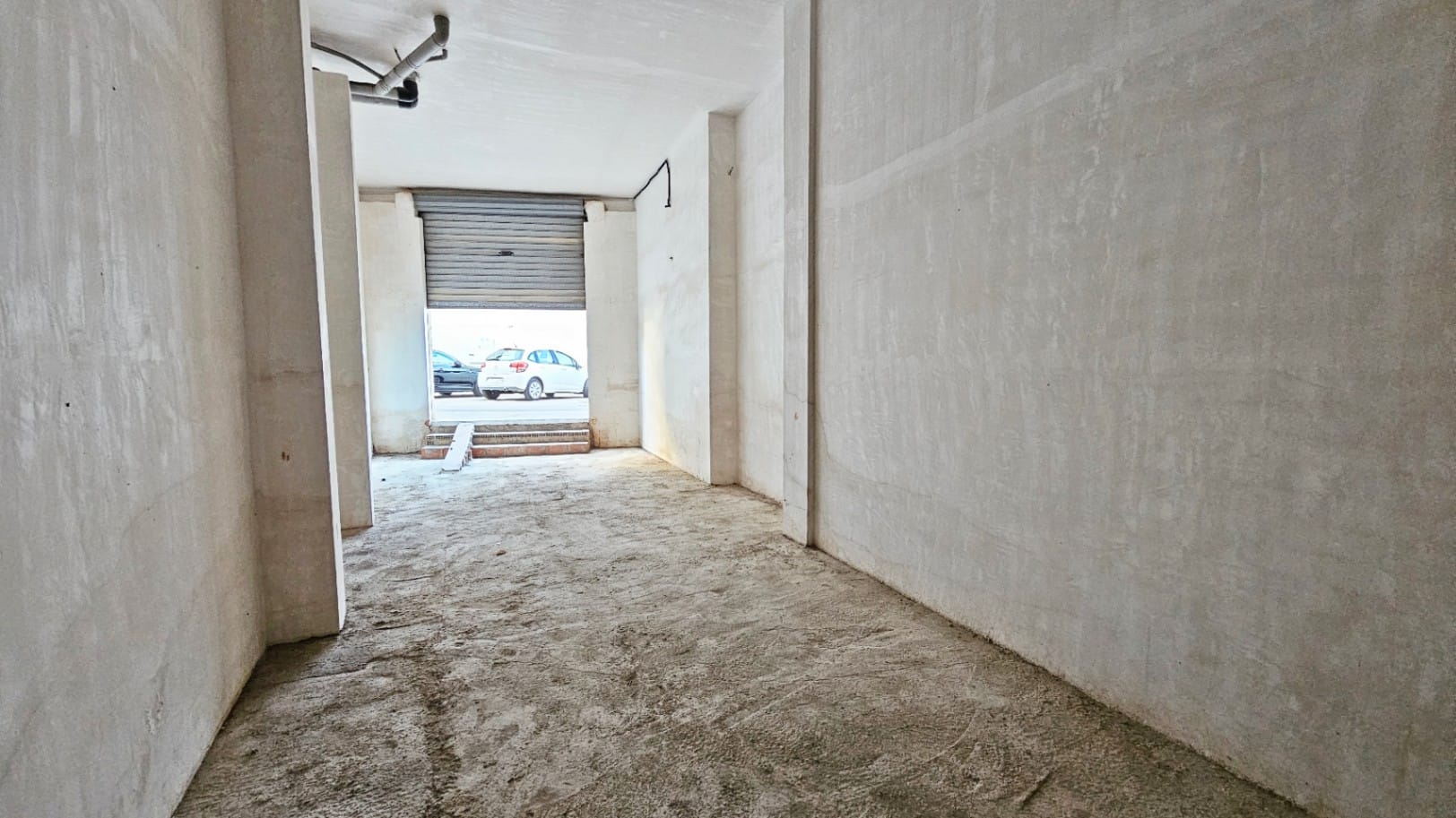 Local comercial/trastero en alquiler en el centro de Pego