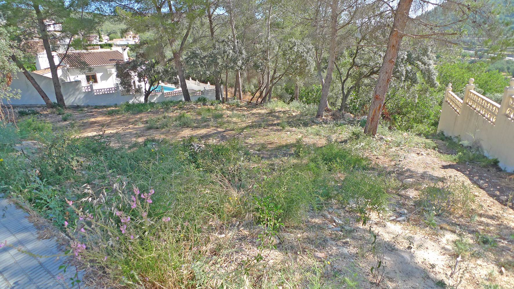 Plot en venta en Alcalalí