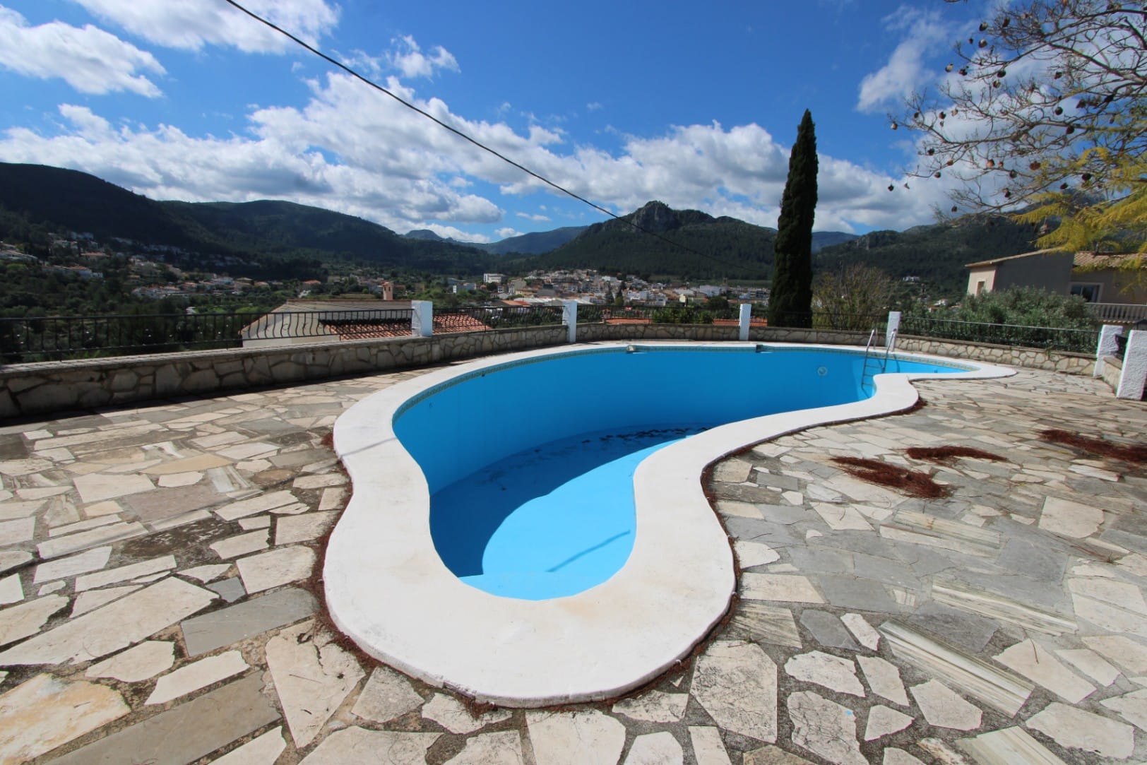 Villa en venta en Orba
