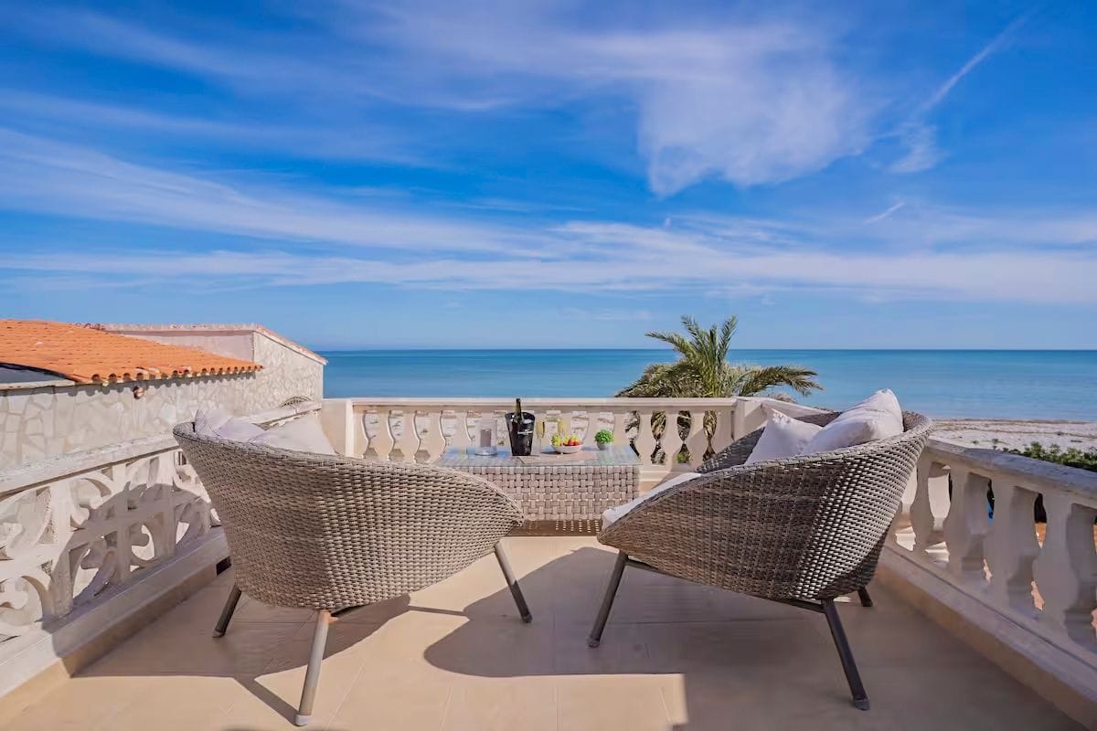 Chalet en primera línea, Denia