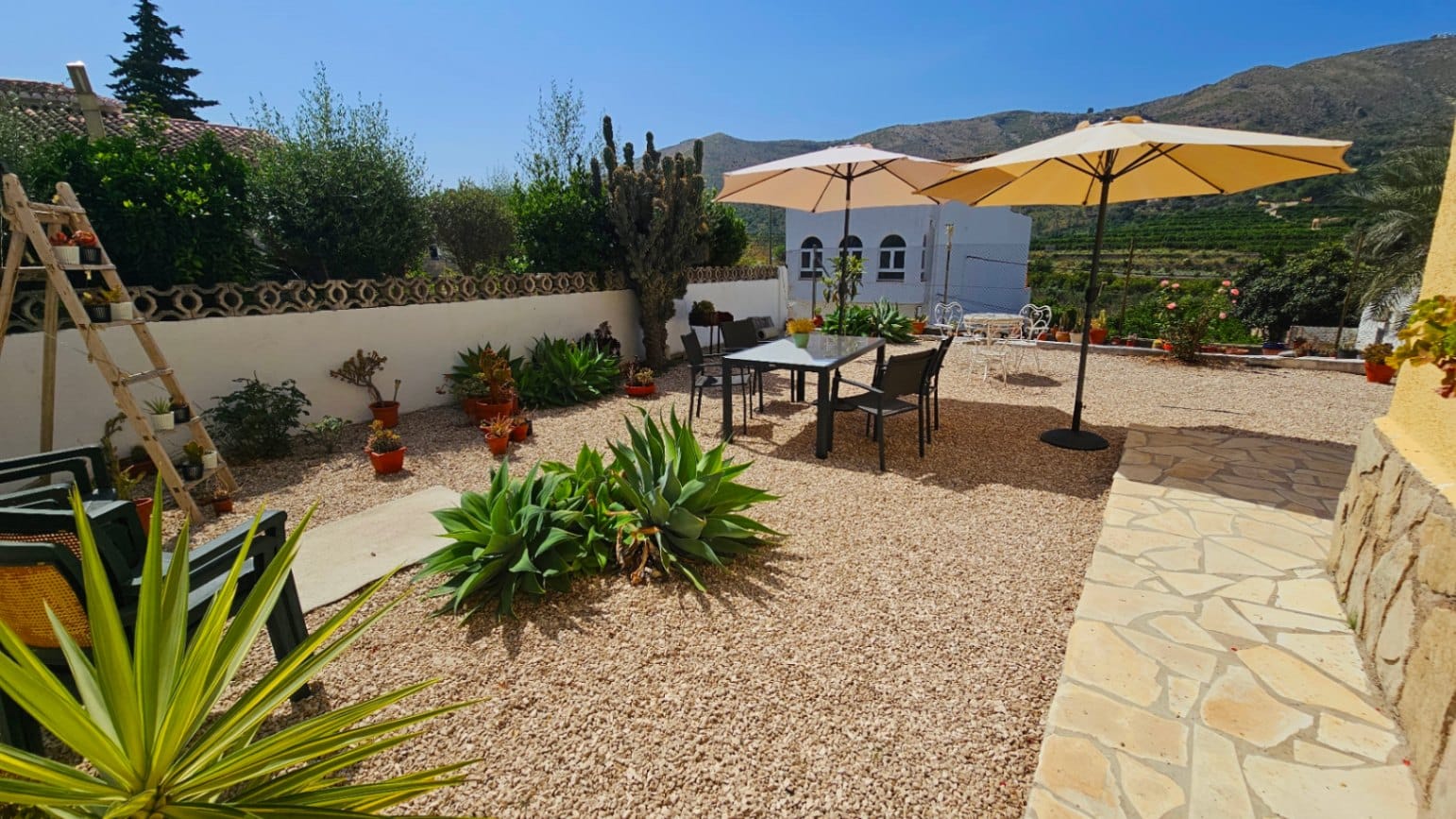 Villa en Adsubia con espectaculares vistas