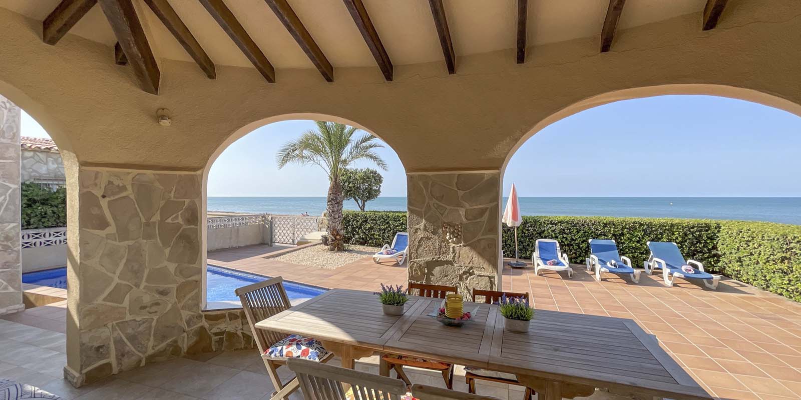 Chalet en primera línea, Denia