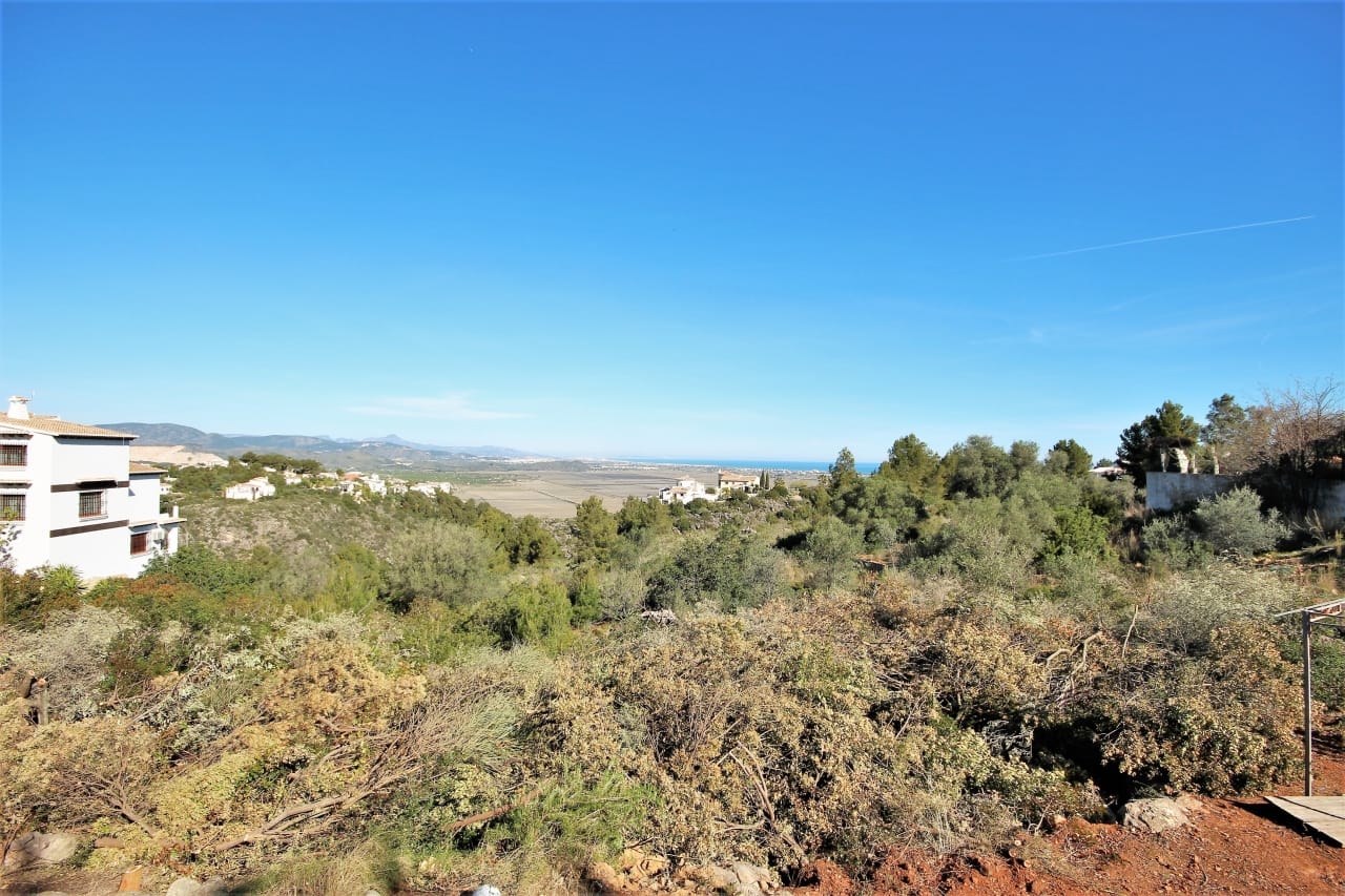 Parcela para construir con vistas al mar en Monte Pego. ¡La mejor ubicación!