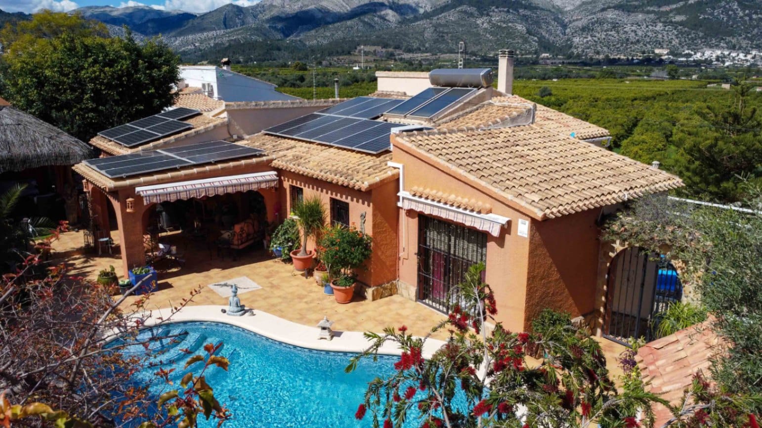 Villa en venta en Orba