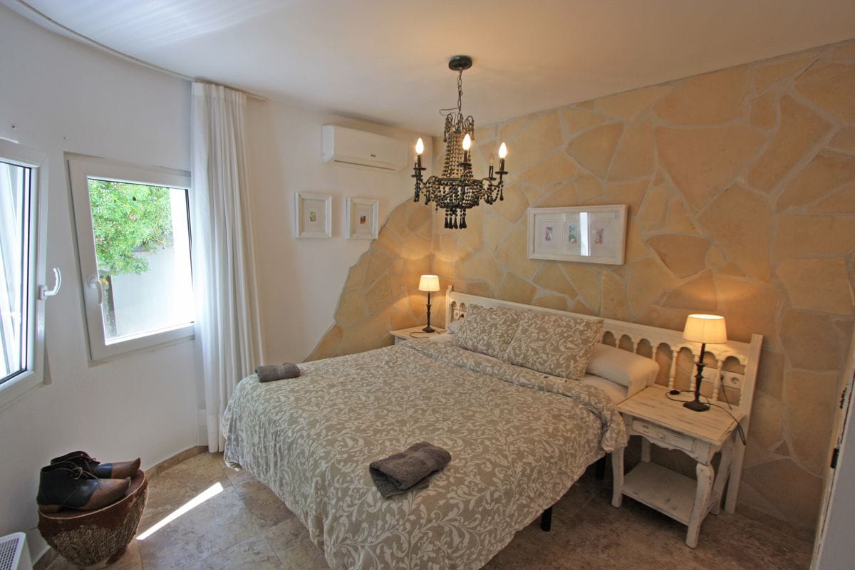 Villa en venta en Denia