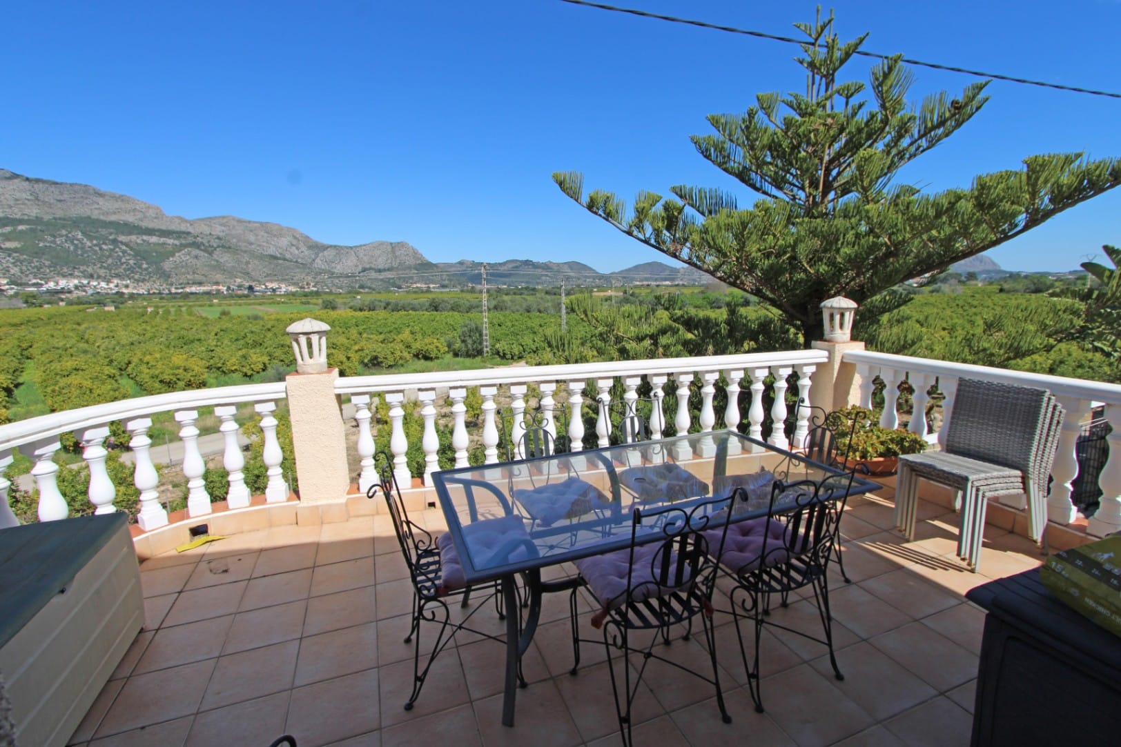 Villa en venta en Orba