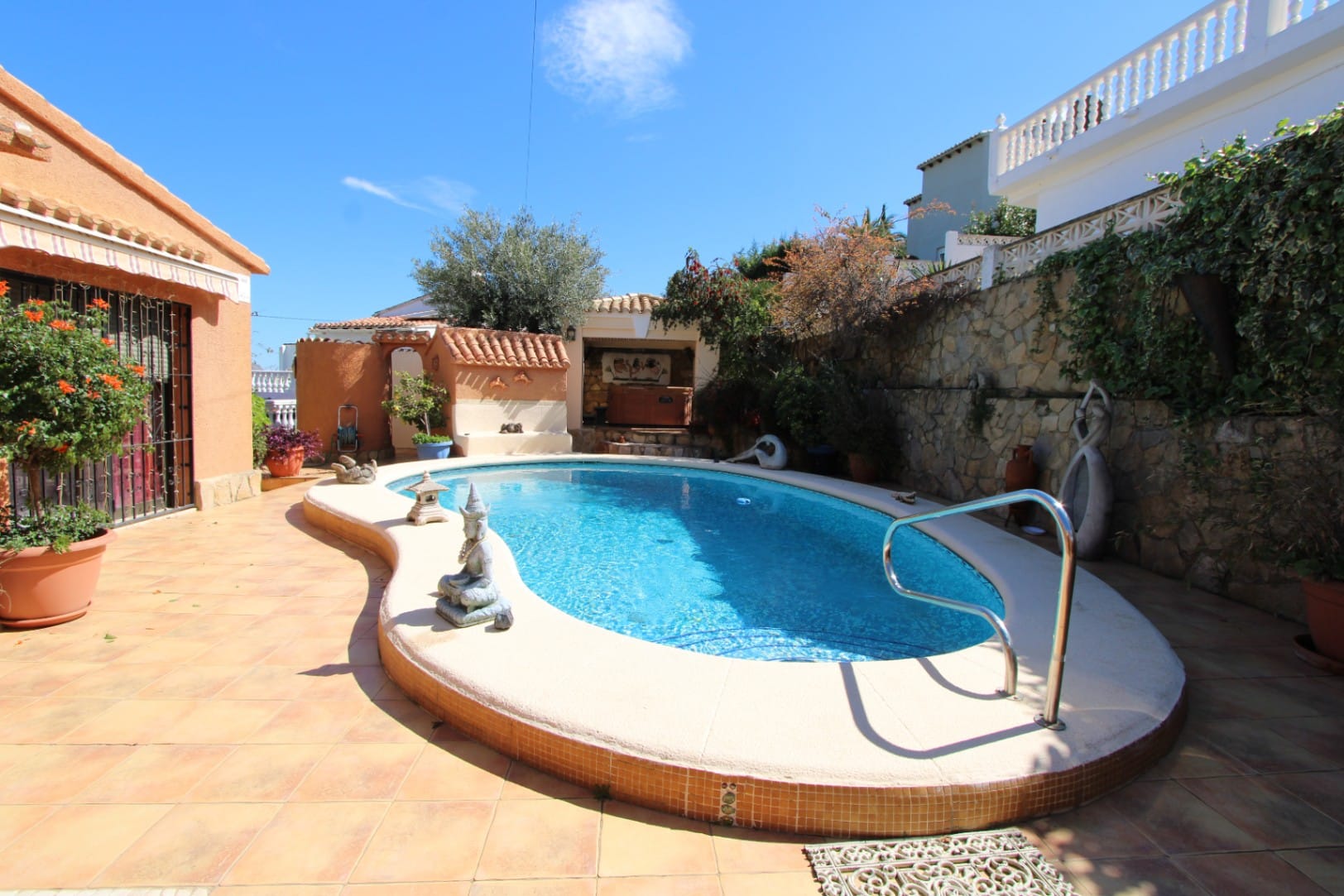 Villa en venta en Orba