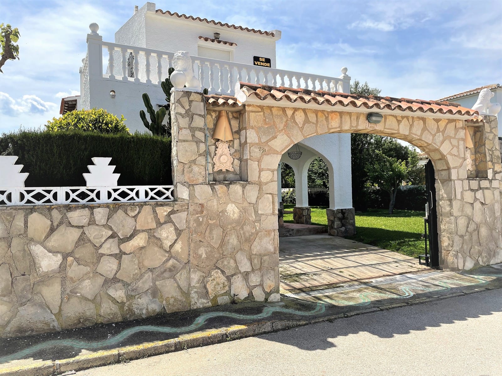 Villa a sólo 200 metros del mar