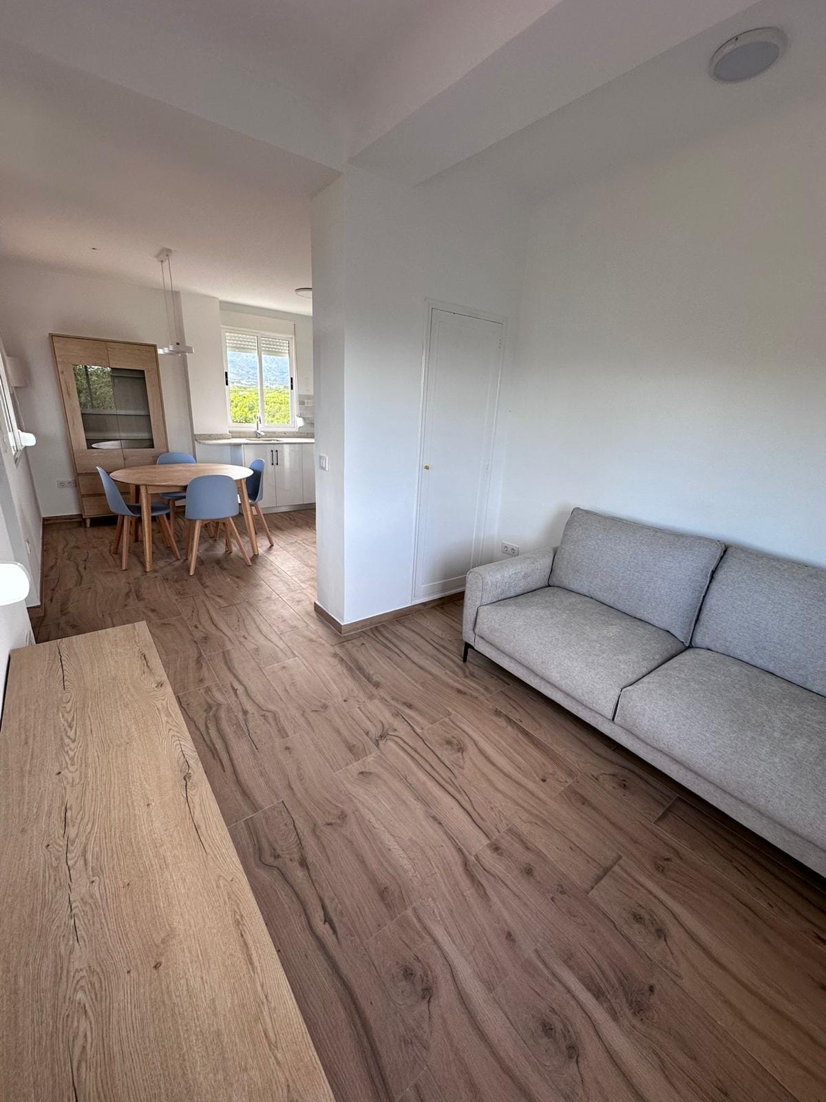 Apartamento con Terraza y Vistas en Plena Naturaleza
