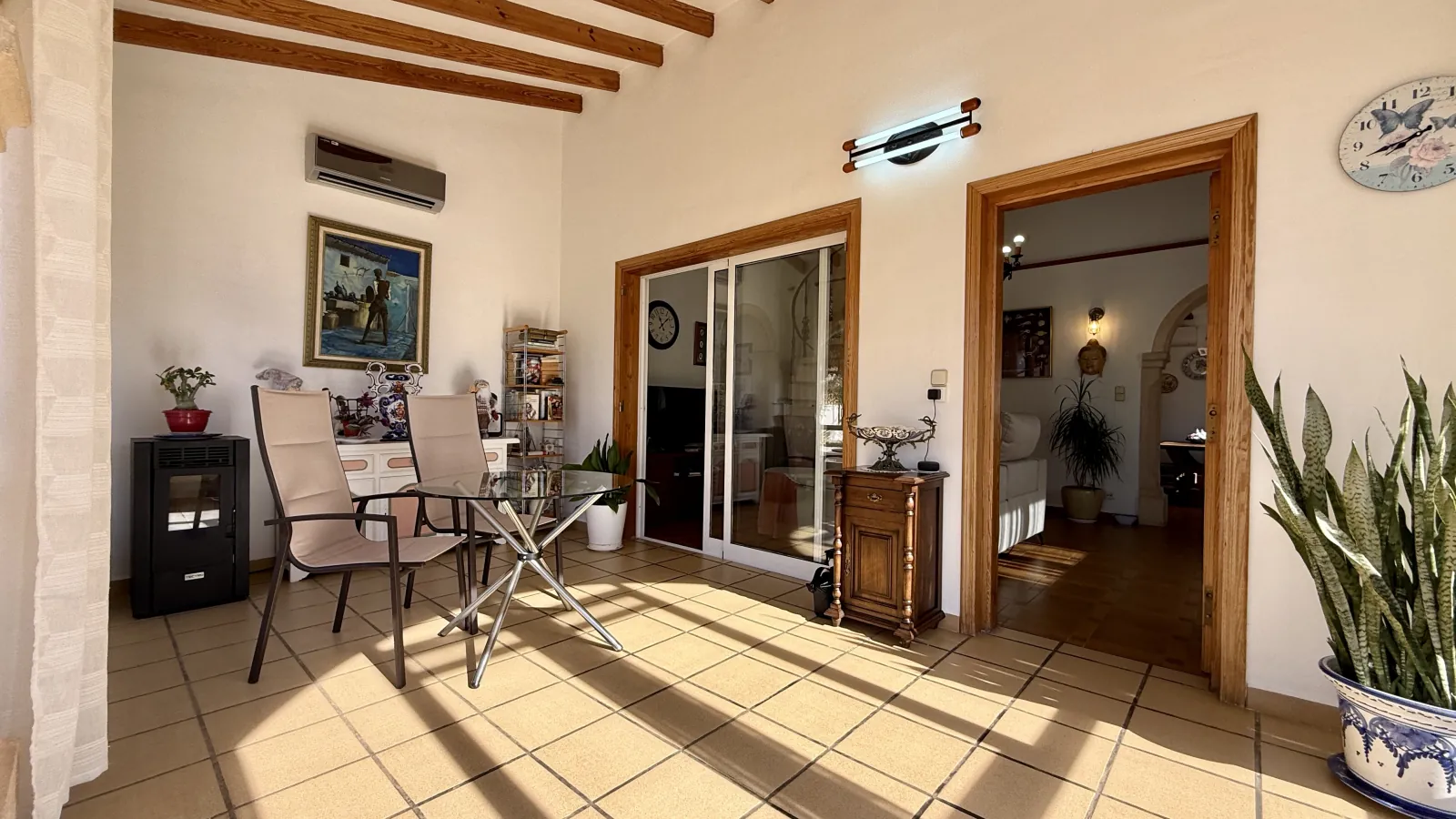 Villa a 400 metros de la playa Les Deveses en Dénia