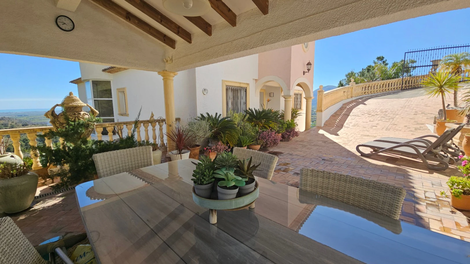 Villa en Pego con maravillosas vistas