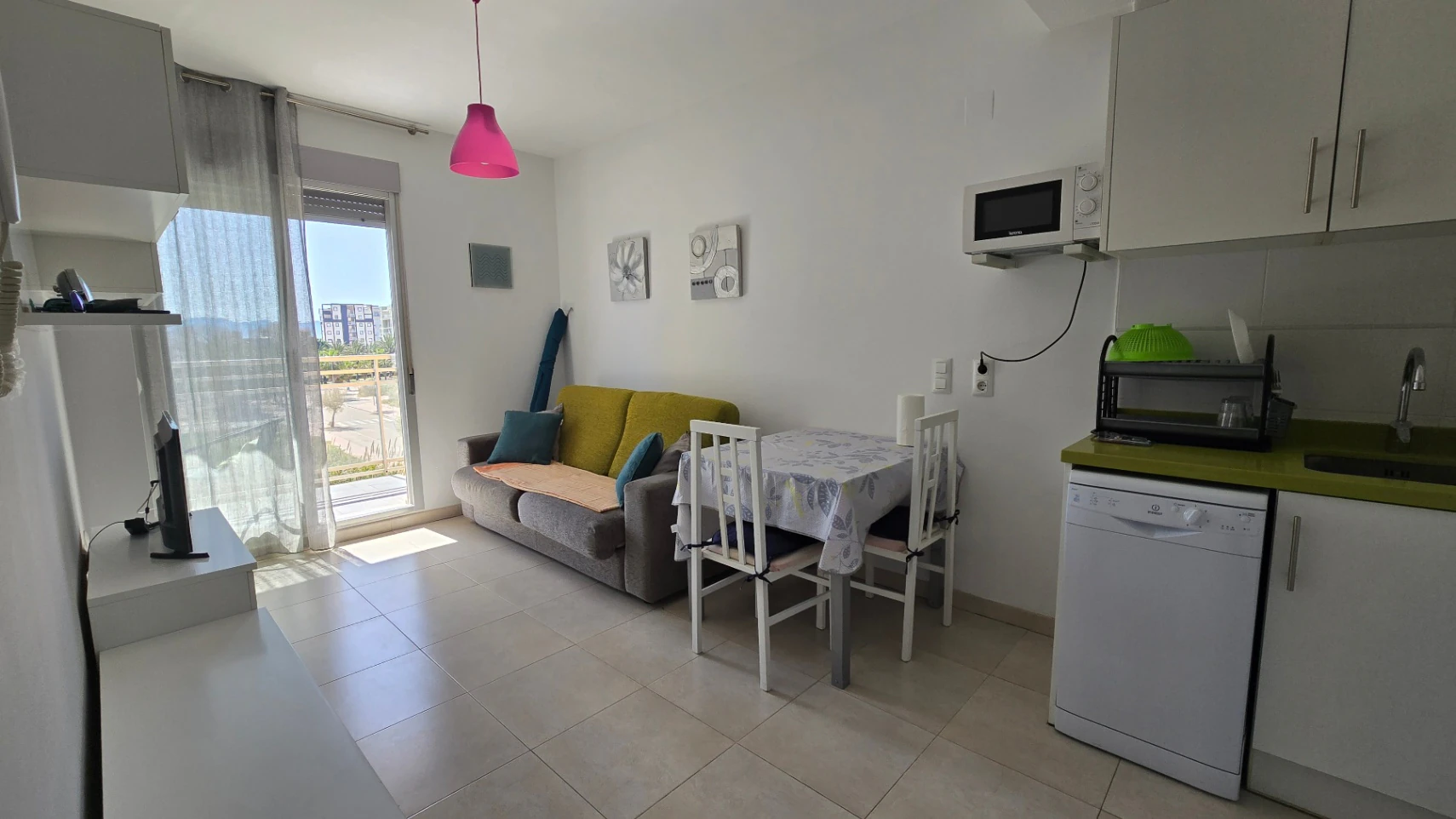 Acogedor apartamento en venta en la playa de Piles