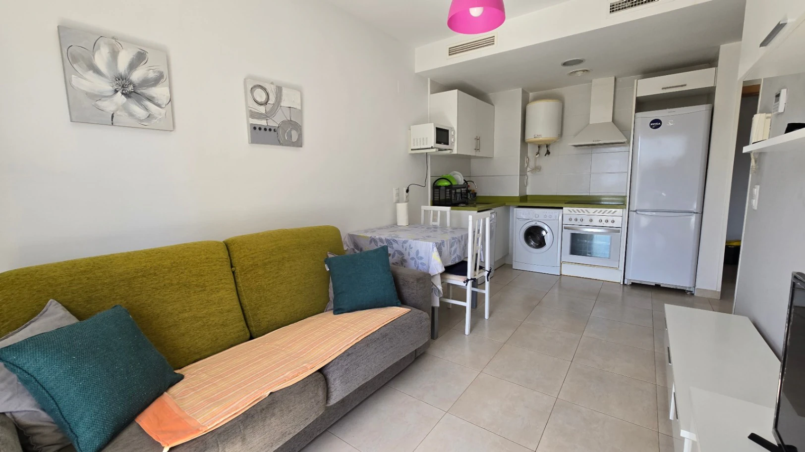 Acogedor apartamento en venta en la playa de Piles