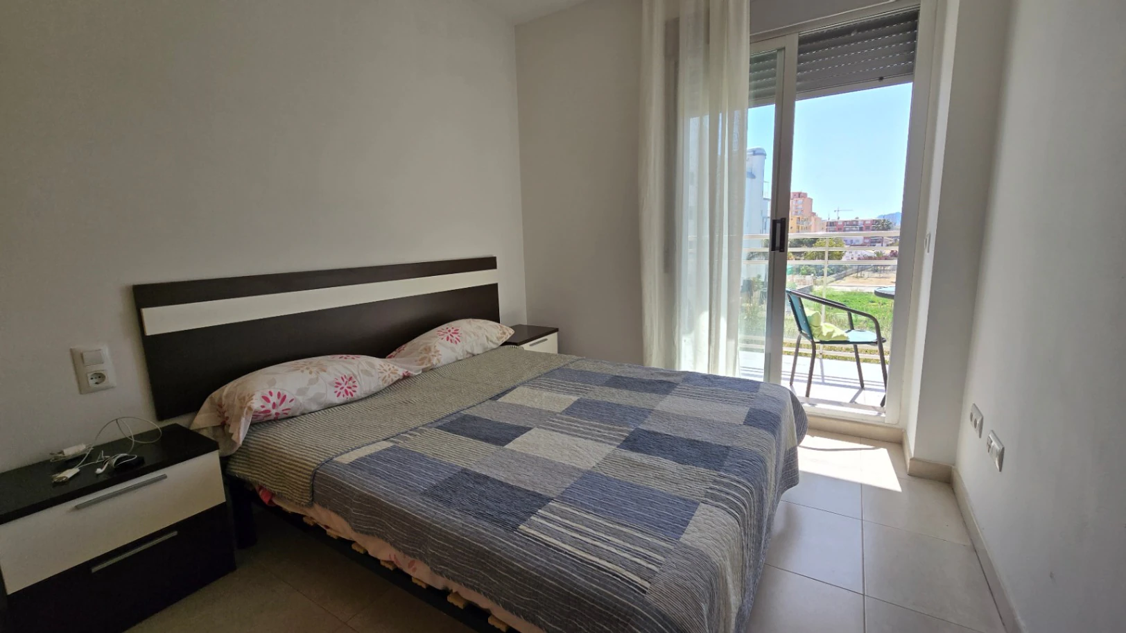 Acogedor apartamento en venta en la playa de Piles