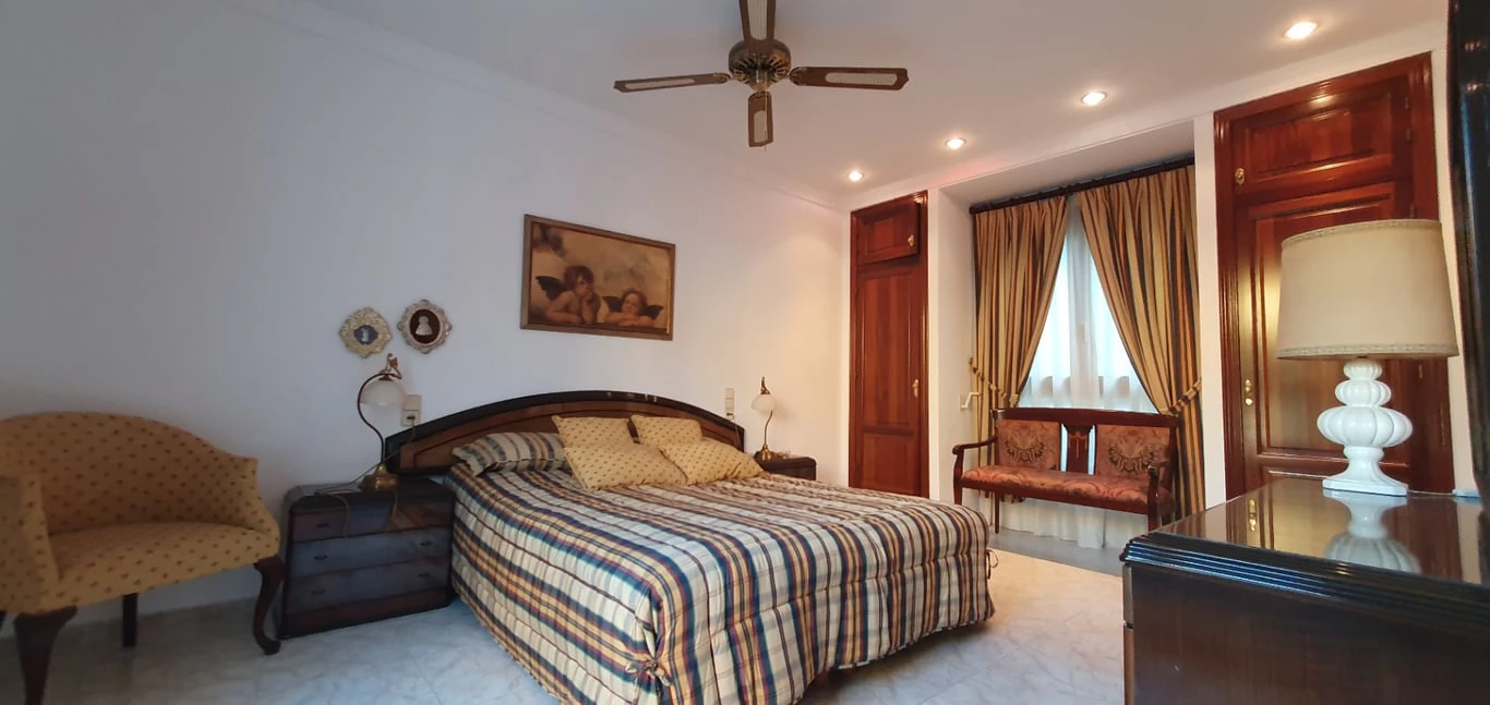 Detached House en venta en Oliva